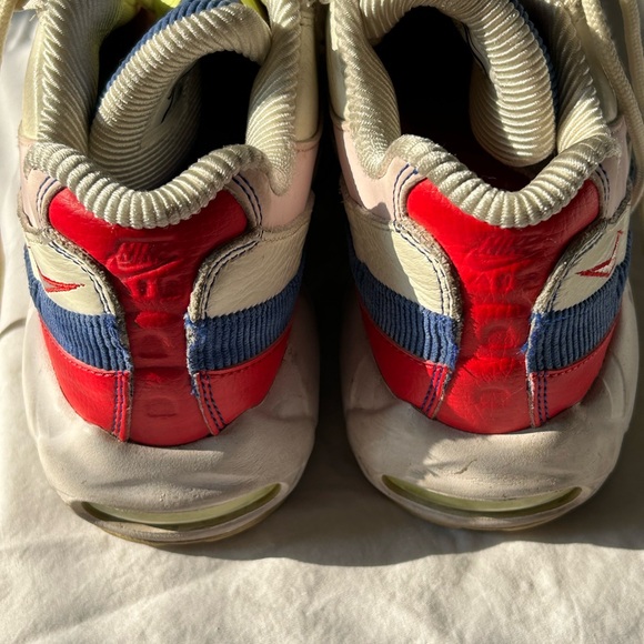 NIKE Air Max 95 Panache Corduroy Athletic Shoes | Women’s Size 7.5 - Picture 8 of 8